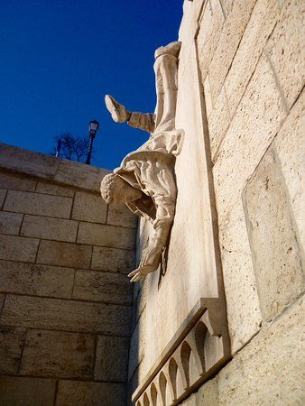 Peter Mansfeld Monument